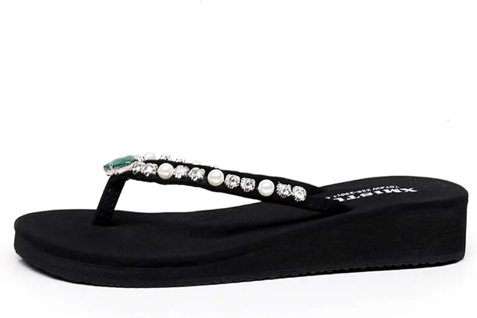 MIOKE Women's Sparkly Rhinestone Flat Flipflops Fashion Summer Beach Comfort Anti-Slip Pool Thong Sandals