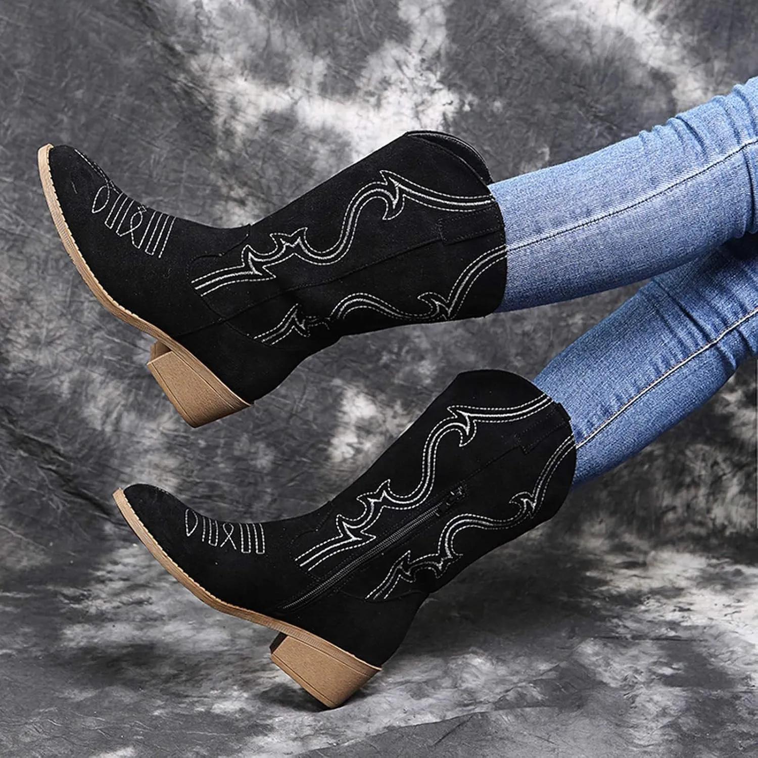 Womens Boots Retro Pattern Solid Color Square Heel Boots for Women Side Zipper Durable Soles Mid-Calf Boots